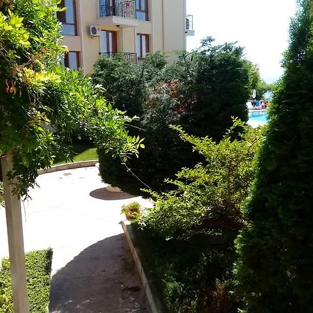 Royal Bay شقة سفيتي فلاس
